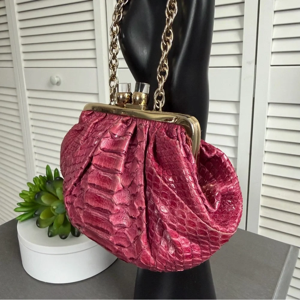 Vintage Kate Spade Exotic Snakeskin Pink Kiss lock coin purse mini handbag